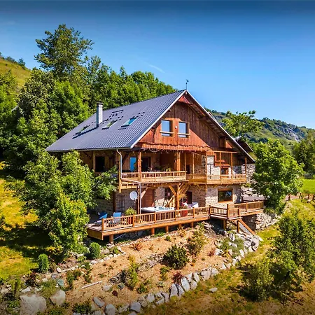 Bendo - Ovo Network Chalet