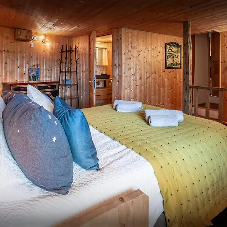 Bendo - Ovo Network Chalet